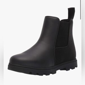 Native Kensington Treklite Chelsea boots in Jiffy Black